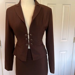 Maranda Gordon Signature pencil woman’s skirt, fitted jacket in Chocolate SZ 8